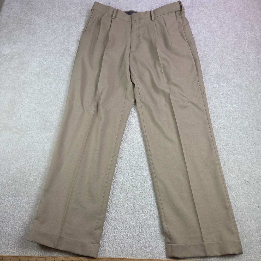 Haggar Premium Comfort Dress Pants Mens 34x29 Khaki Tan Pleated Classic Fit NEW